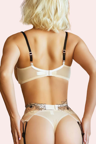 Clara Set - Set - Feminine UAE - Sensual Lingerie - Nude - S - Bra Panties & Garter Set - Set -